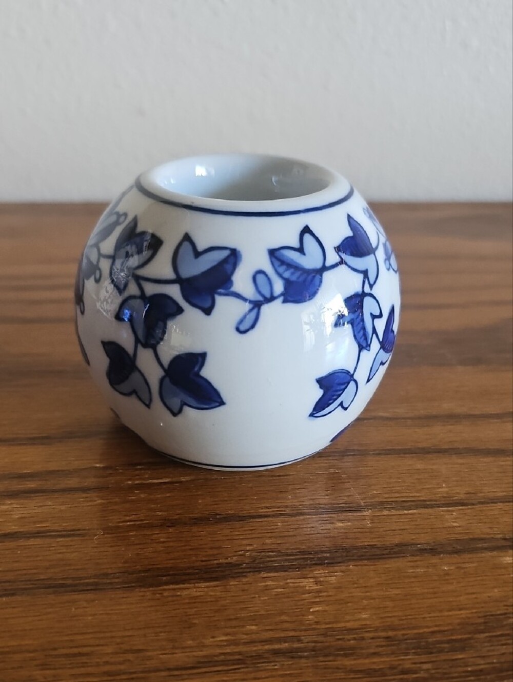 Centrum Ceramic Co. Blue & White Floral Round Tea Light Holder Tote 11 - Picture 2 of 5